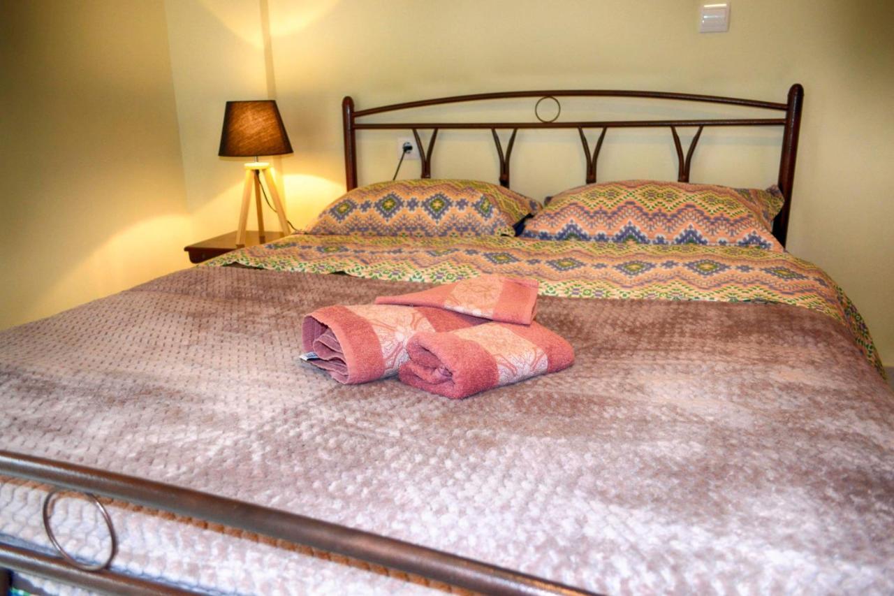 Central Guest Room أولمبيا المظهر الخارجي الصورة